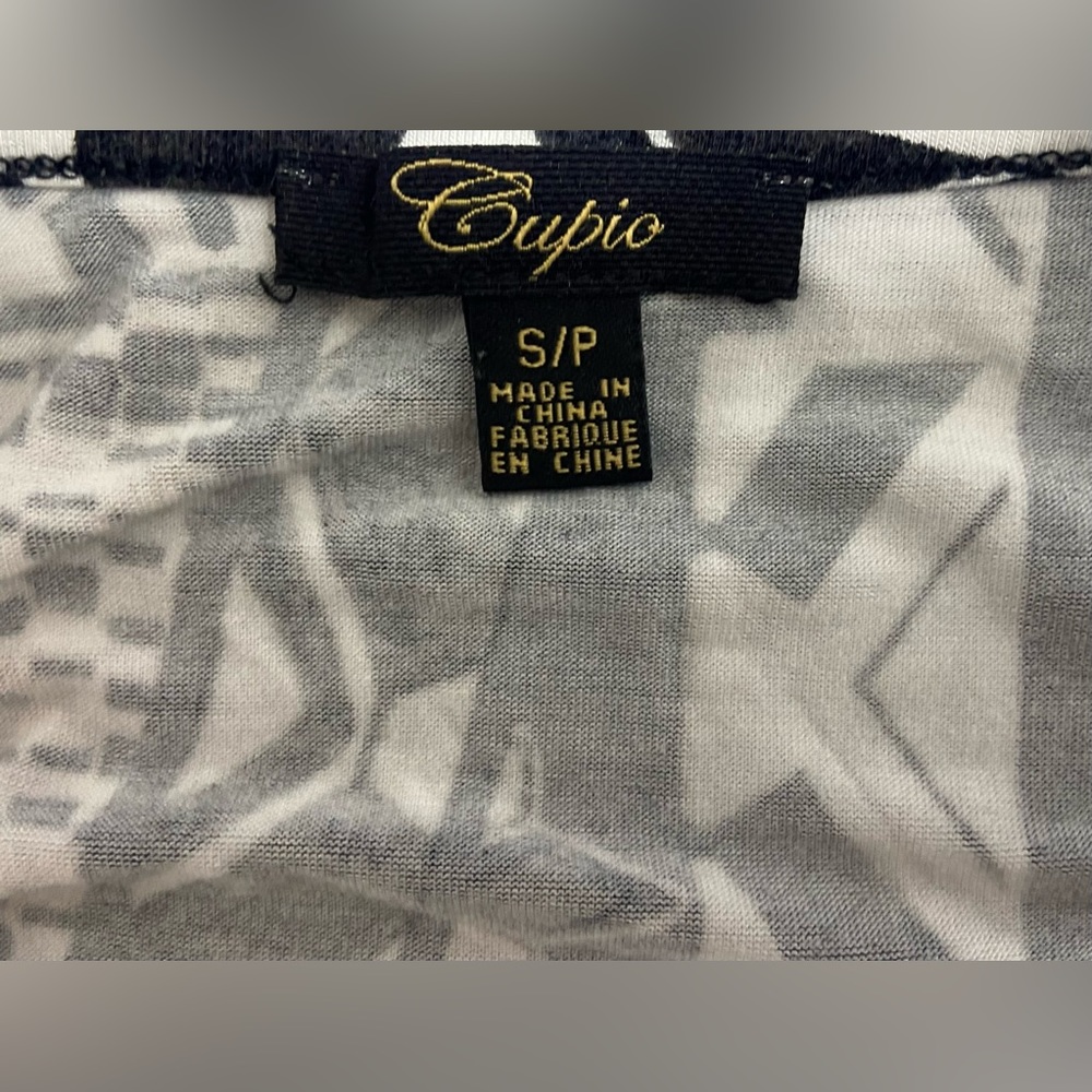 Funky Contrasting Patterned Tank Top - Picture 13 of 14